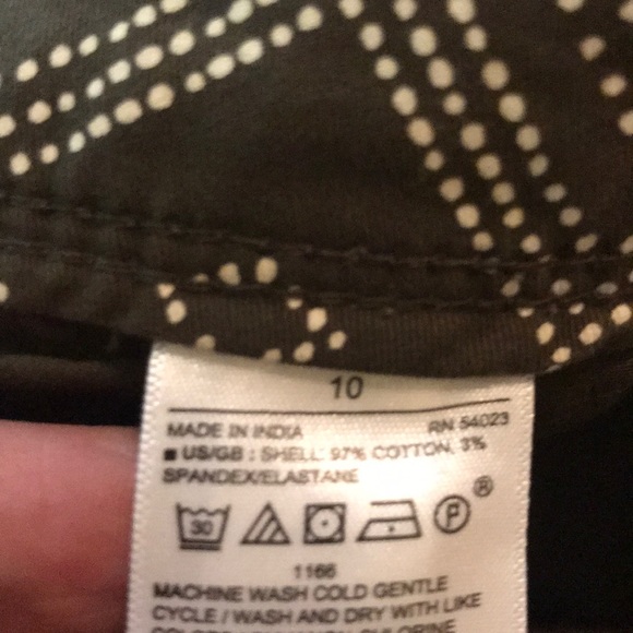 NWOT 10 Women’s Banana Republic 4.5 Shorts 🌟 - Picture 5 of 5